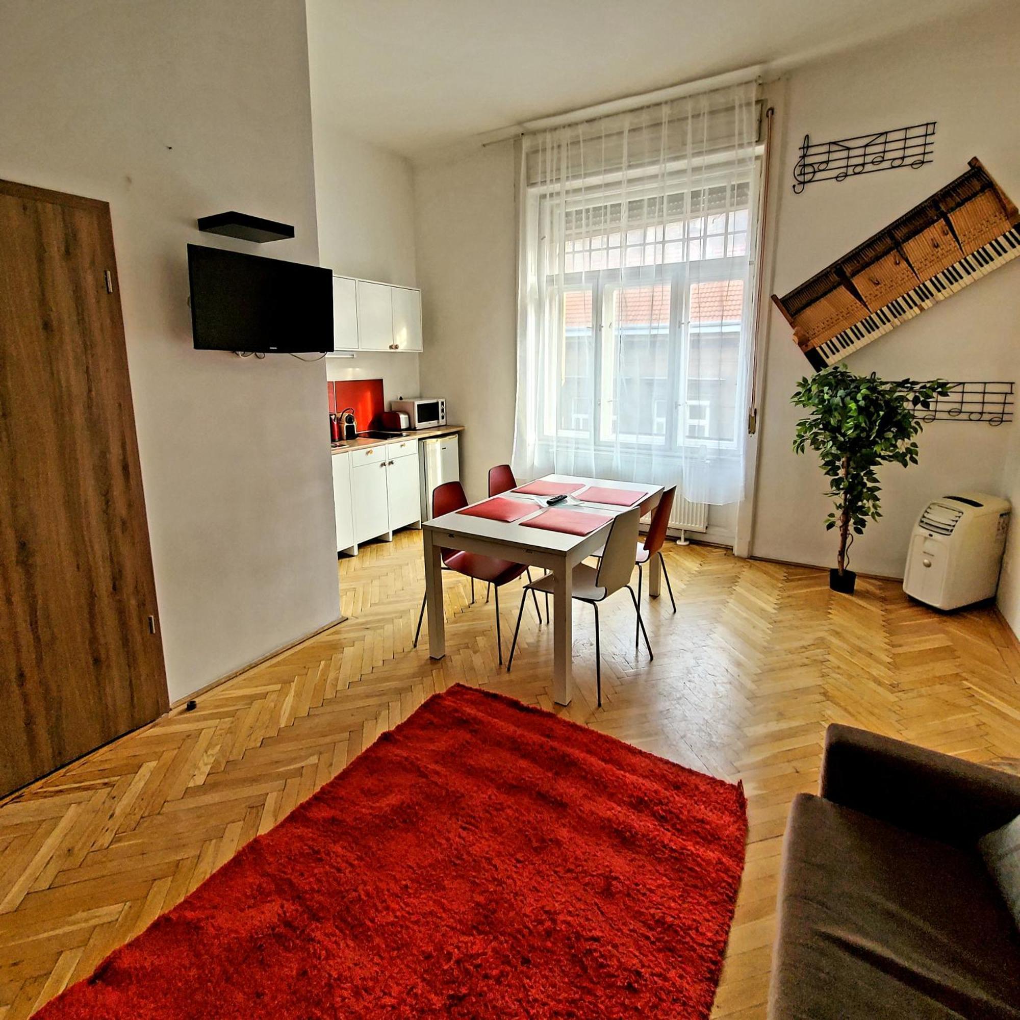 Treestyle Deluxe Rooms Budapesta Exterior foto
