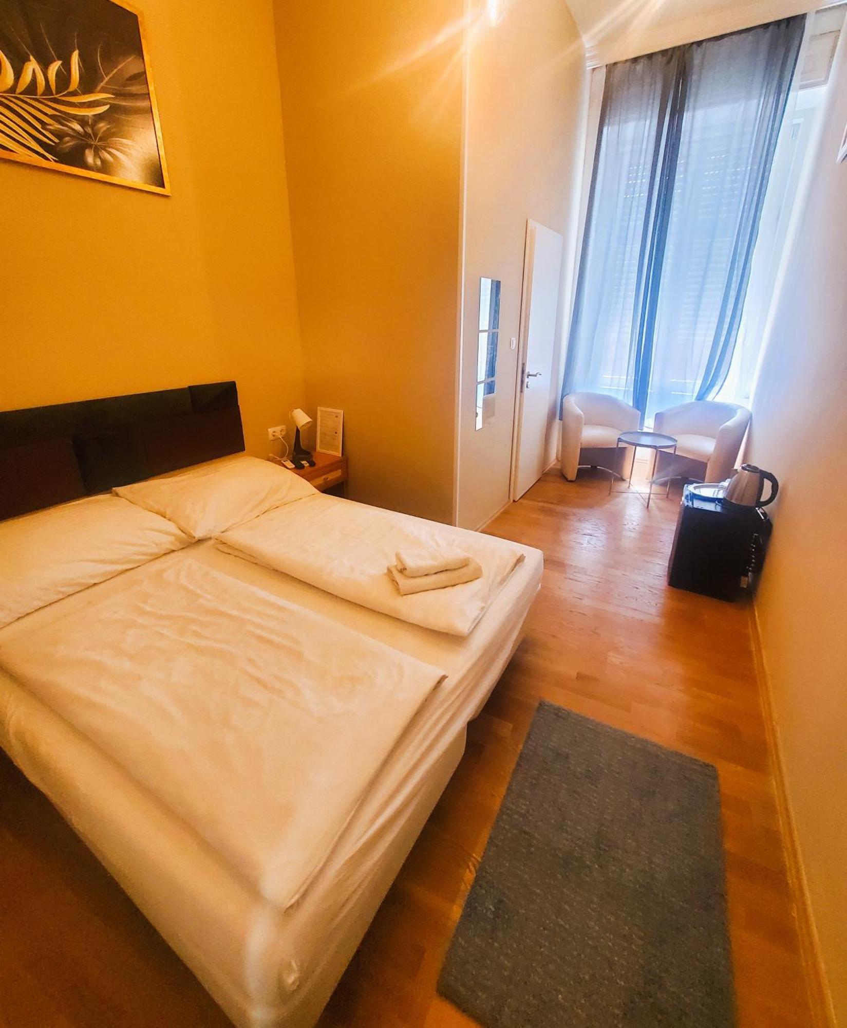 Treestyle Deluxe Rooms Budapesta Exterior foto