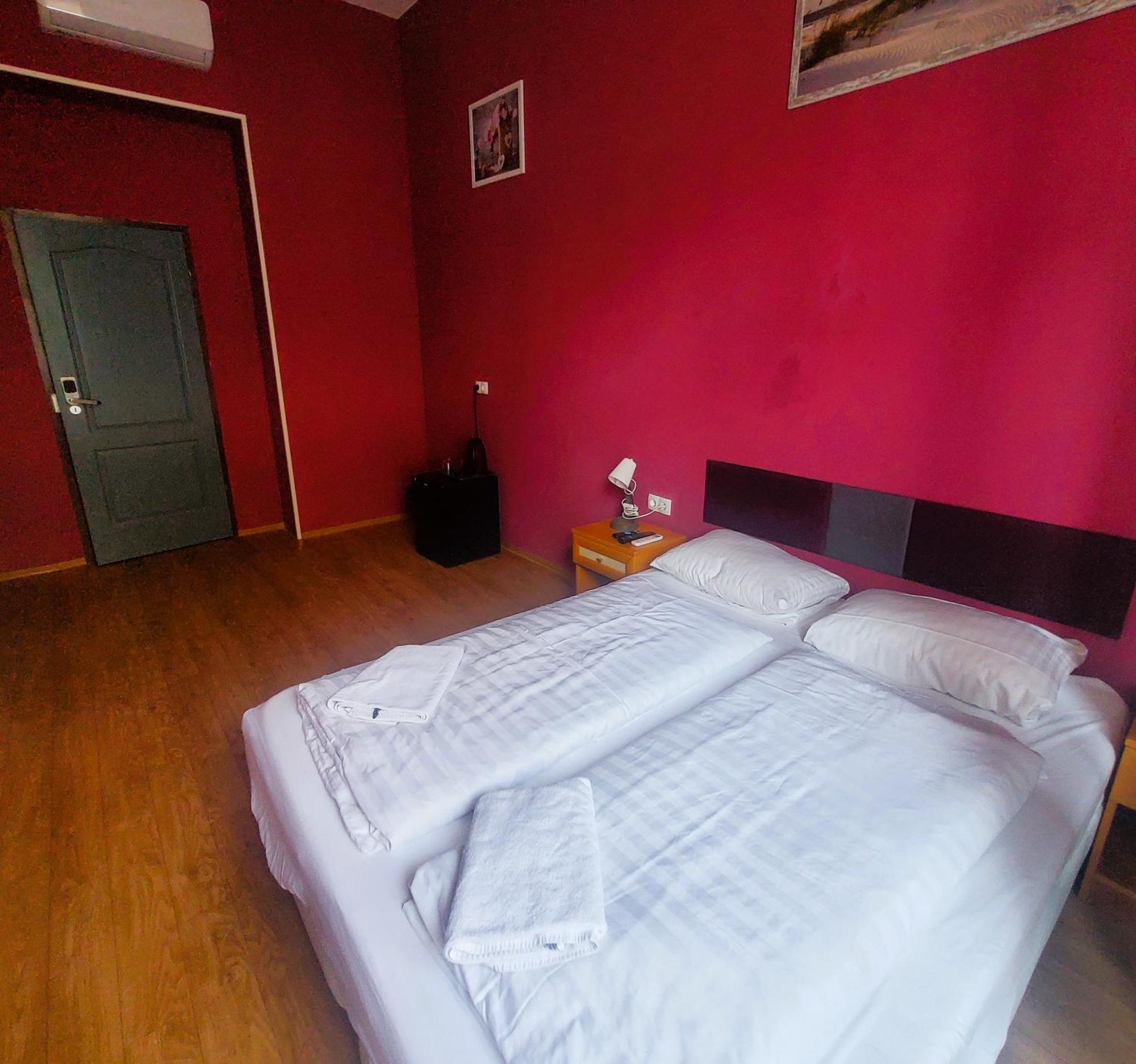Treestyle Deluxe Rooms Budapesta Exterior foto